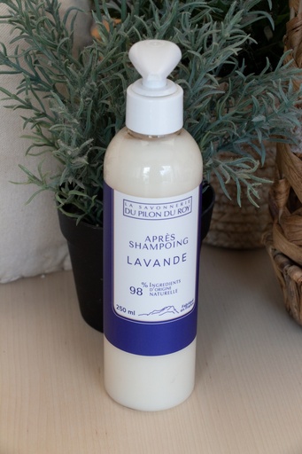 [APSHLAV01] Après-Shampoing à la Lavande 250ml